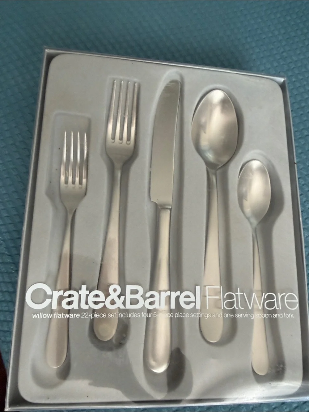 Crate&Barrel Willow Flatware Set in Silver Stainless Finish-18 pieces